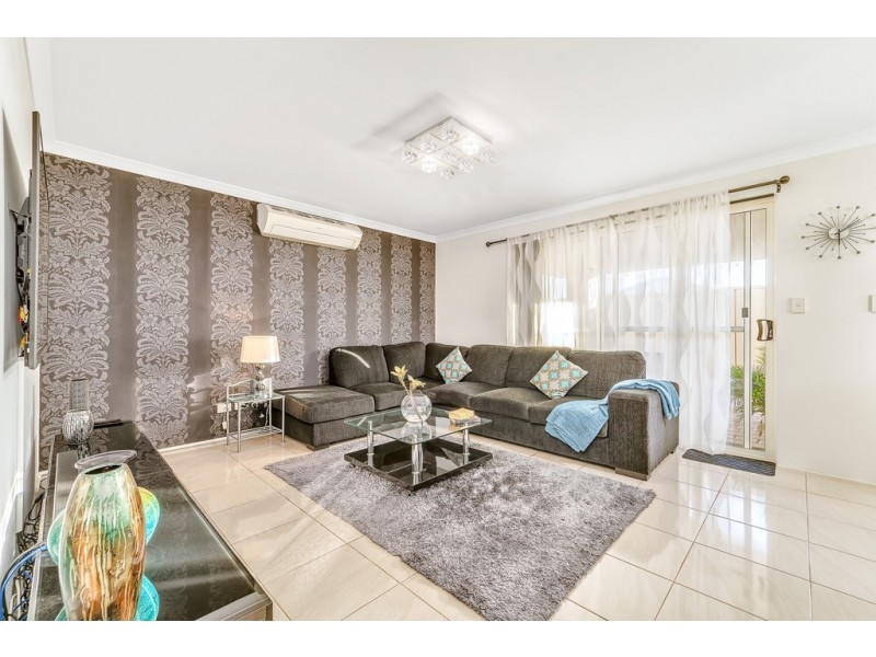 24 Floresta Street, Sinagra WA 6065