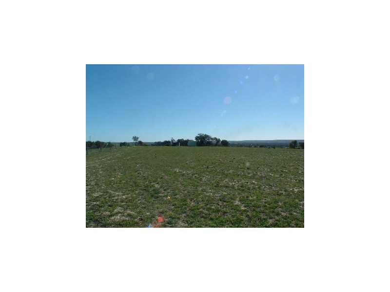 699 Chitna Rd, Neergabby WA 6503