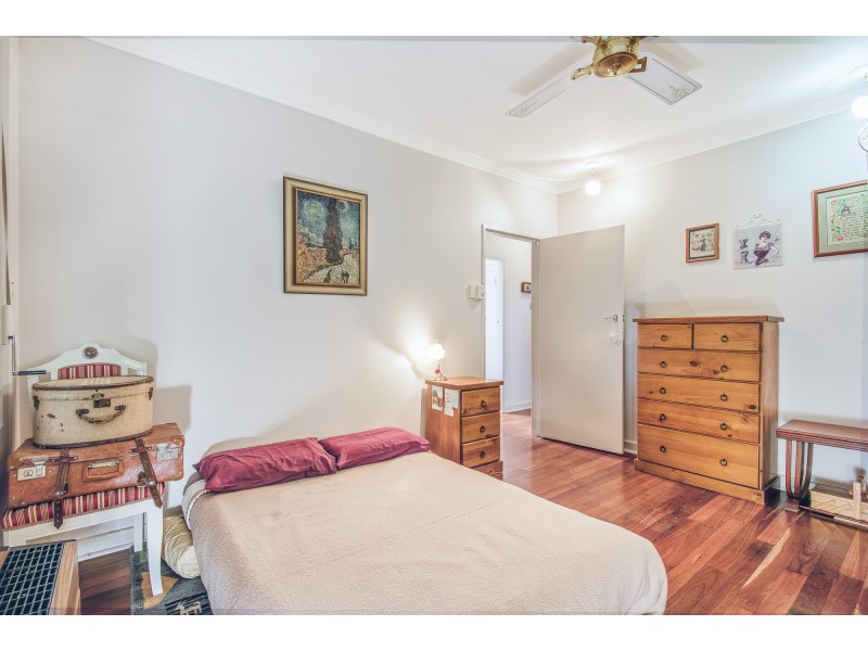 51 Dallas Crescent, Wanneroo WA 6065