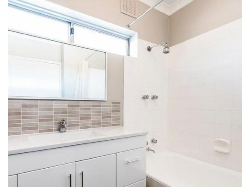 57D Amberton Avenue, Girrawheen WA 6064