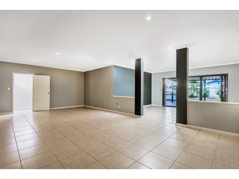 33 Hennessy Drive, Ashby WA 6065