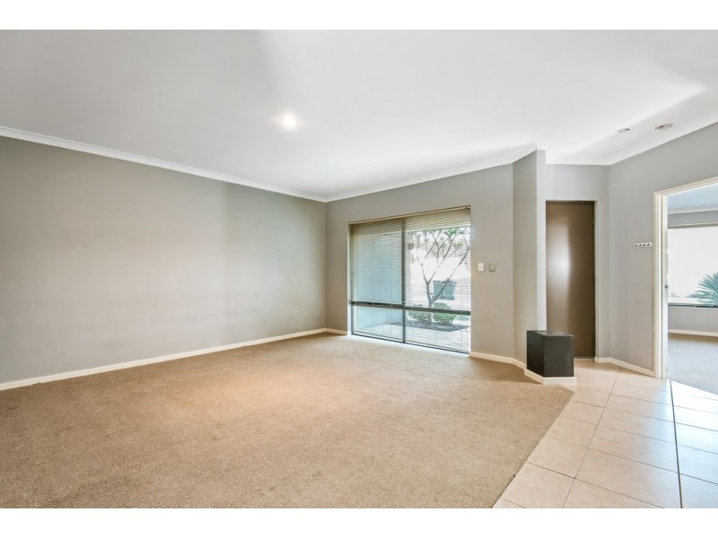 33 Hennessy Drive, Ashby WA 6065