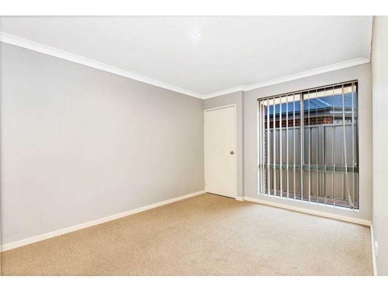 33 Hennessy Drive, Ashby WA 6065