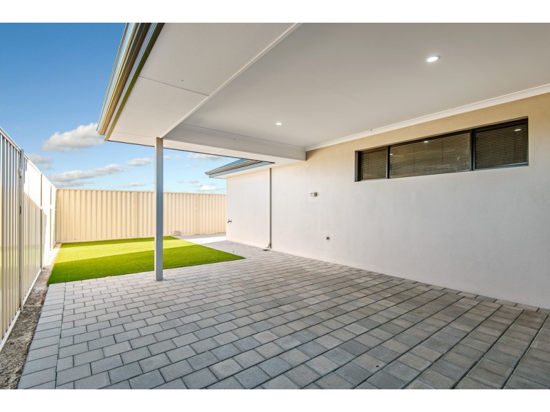 51 Toledo Drive, Hocking WA 6065