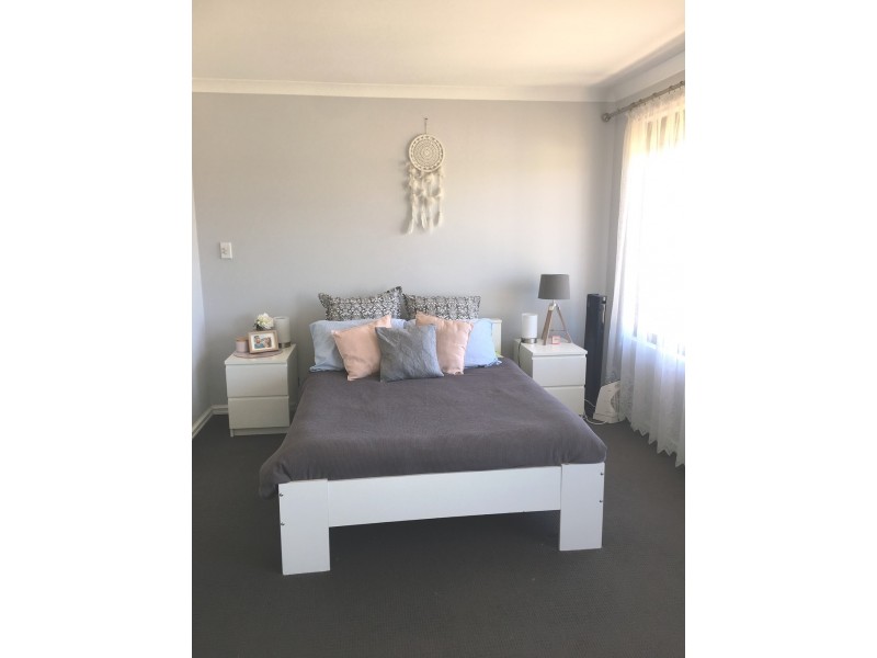 25 Vancouver Parade, Wanneroo WA 6065