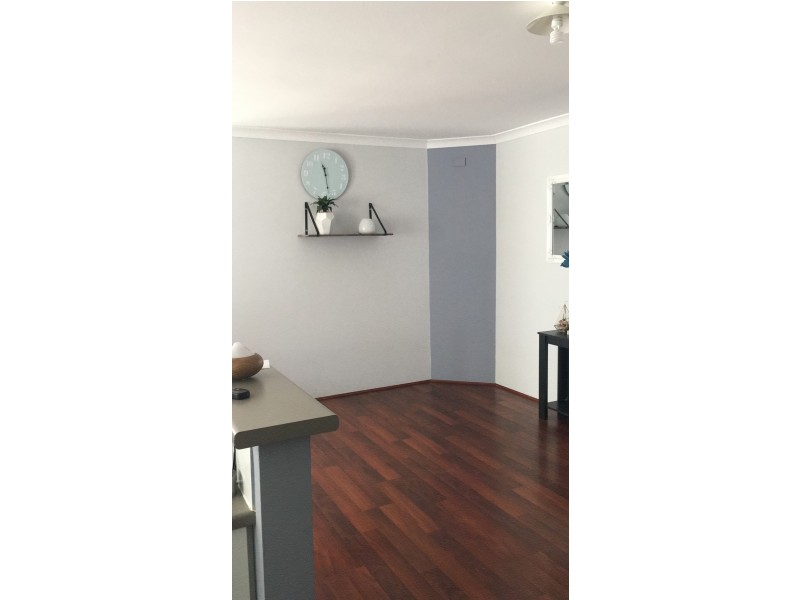 25 Vancouver Parade, Wanneroo WA 6065