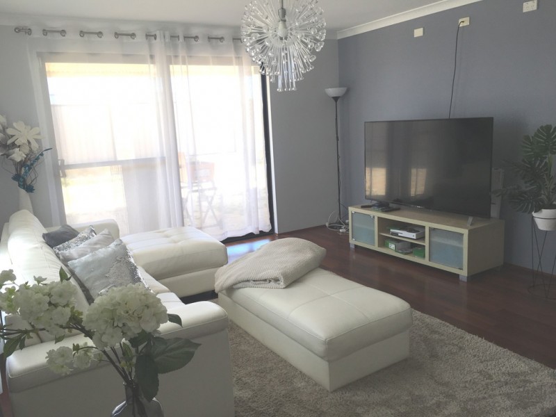 25 Vancouver Parade, Wanneroo WA 6065