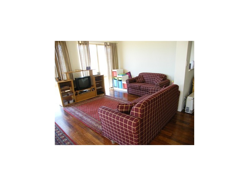 9 Retreat Green, Banksia Grove WA 6031