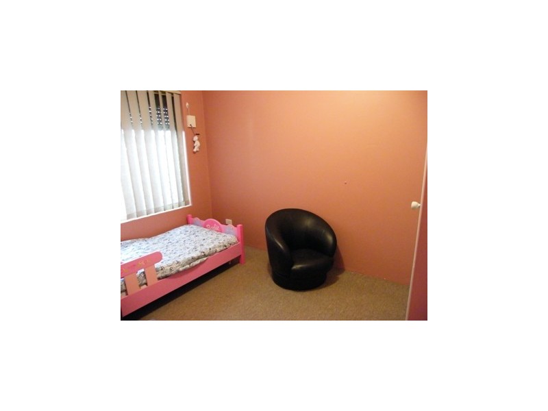 9 Retreat Green, Banksia Grove WA 6031