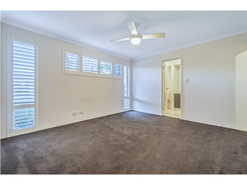6 Dietes View, Sinagra WA 6065