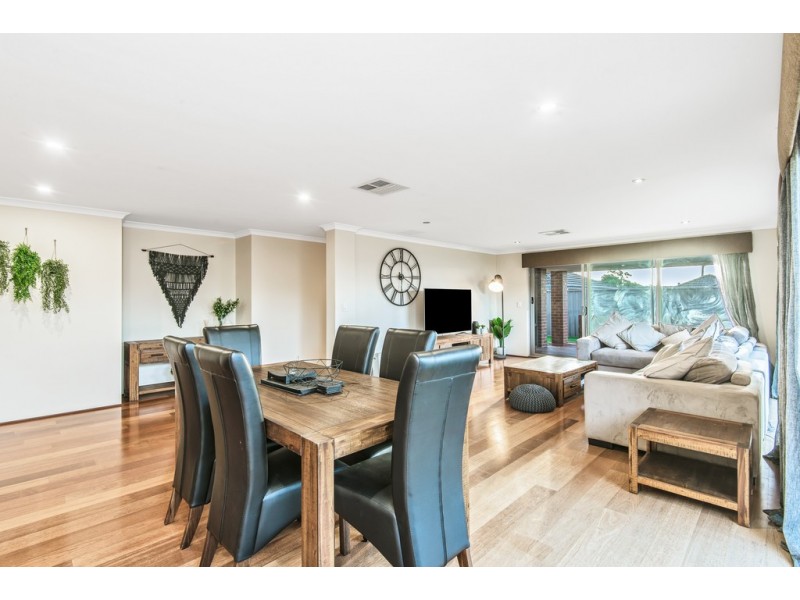 32 Beelara Way, Wanneroo WA 6065