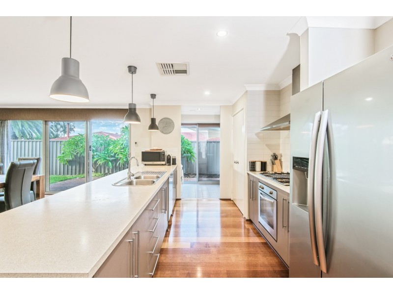 32 Beelara Way, Wanneroo WA 6065