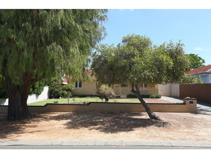 94 Casserley Avenue, Girrawheen WA 6064