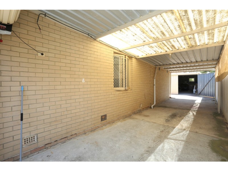 94 Casserley Avenue, Girrawheen WA 6064