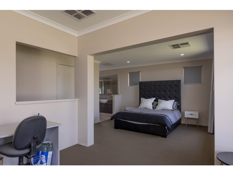 30 Basico Avenue, Sinagra WA 6065