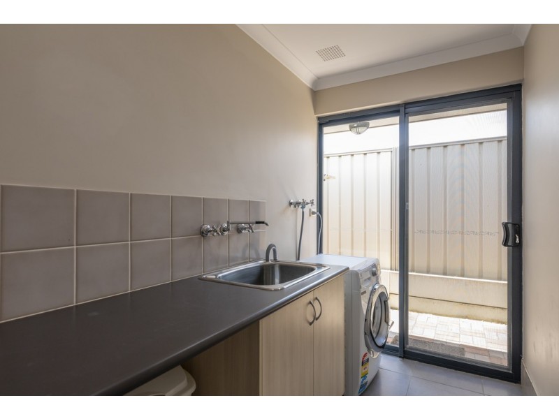 30 Basico Avenue, Sinagra WA 6065