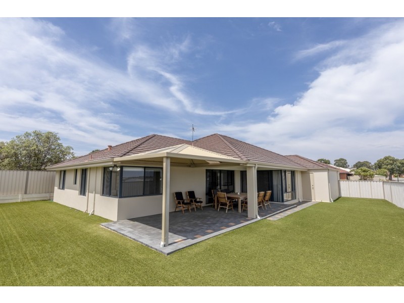 30 Basico Avenue, Sinagra WA 6065