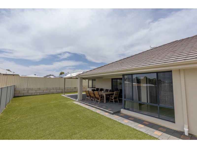 30 Basico Avenue, Sinagra WA 6065
