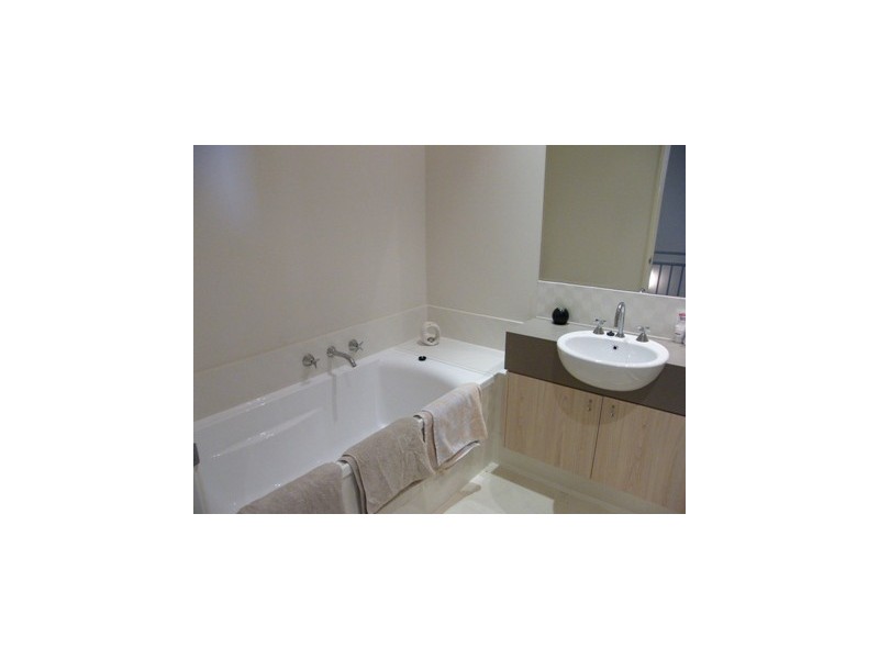 10 – 290  Ocean Keys Blvd, Clarkson WA 6030