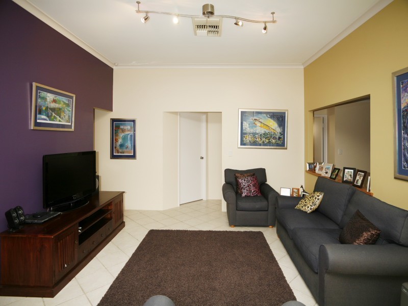 1 Skender Place, Gwelup WA 6018