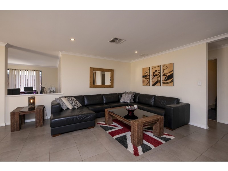 14 Colby Court, Tapping WA 6065