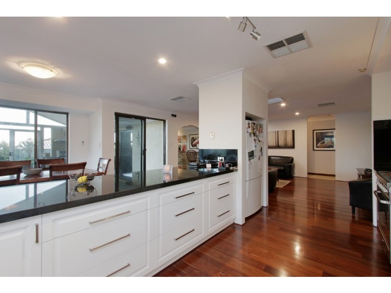 159 Rannoch Circle, Hamersley WA 6022