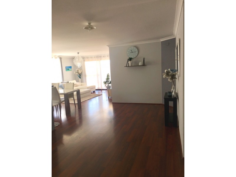 25 Vancouver Parade, Wanneroo WA 6065