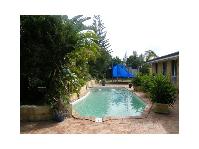 53 Windlass Ave, Ocean Reef WA 6027