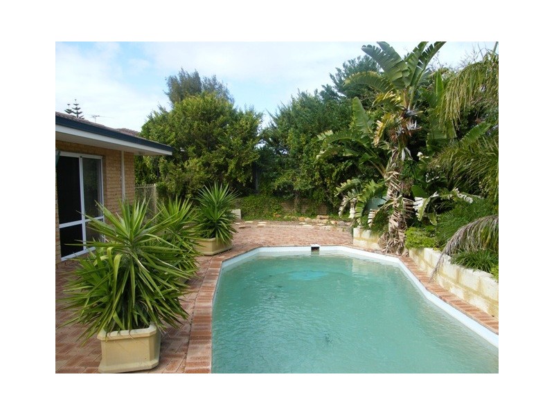 53 Windlass Ave, Ocean Reef WA 6027