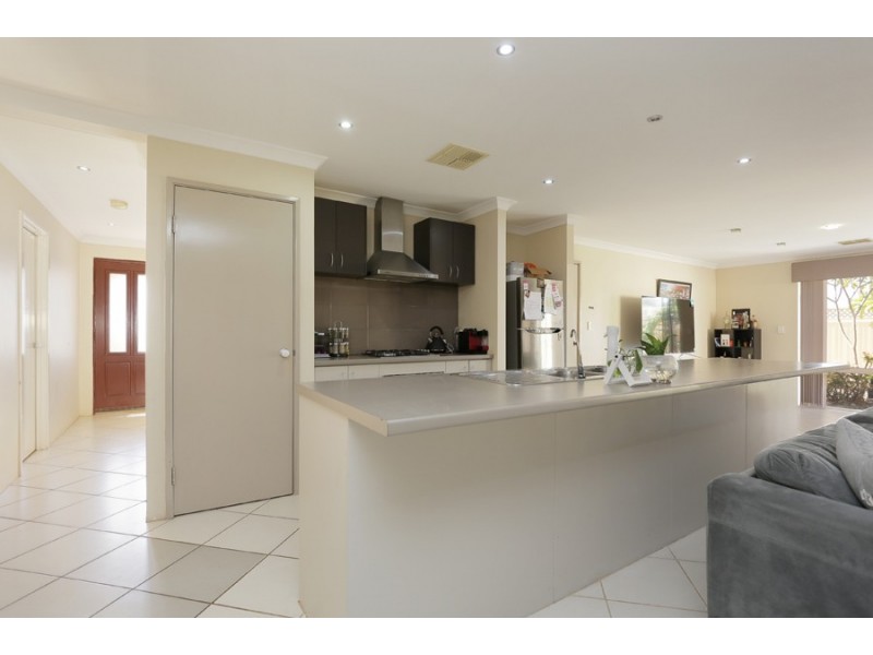 20 Rometta Way, Sinagra WA 6065