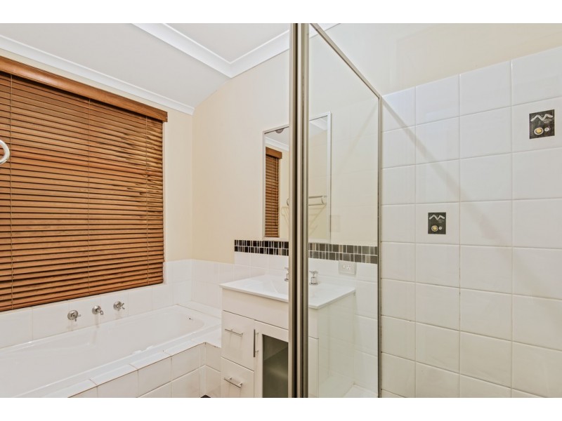 1 Repens Way, Banksia Grove WA 6031