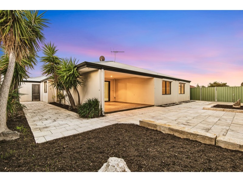 1 Repens Way, Banksia Grove WA 6031