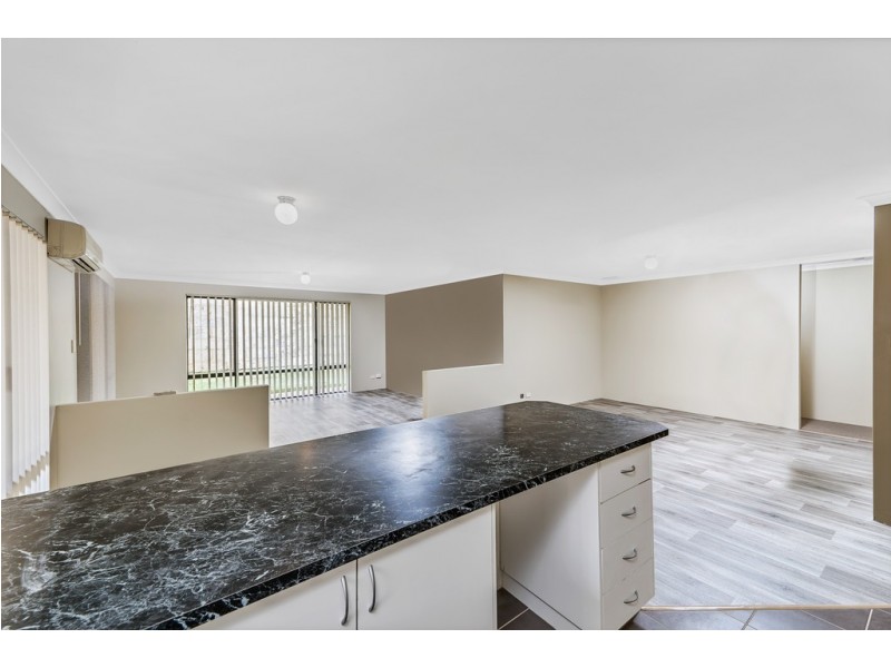 69 Wyatt Road, Hocking WA 6065