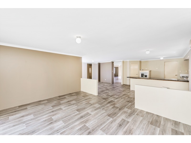 69 Wyatt Road, Hocking WA 6065