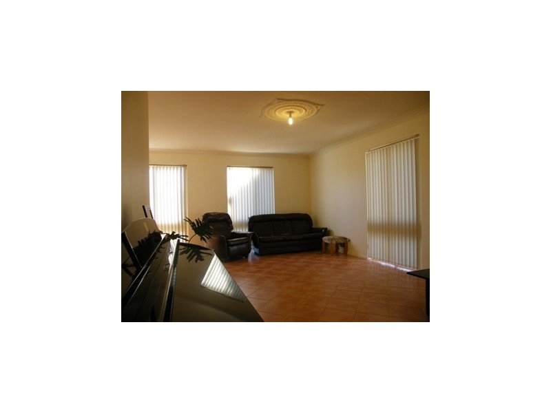 12 GOOLEMA WAY, Wanneroo WA 6065