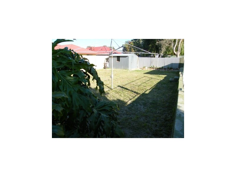 12 GOOLEMA WAY, Wanneroo WA 6065