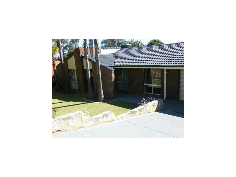 15 Uringa Way, Wanneroo WA 6065