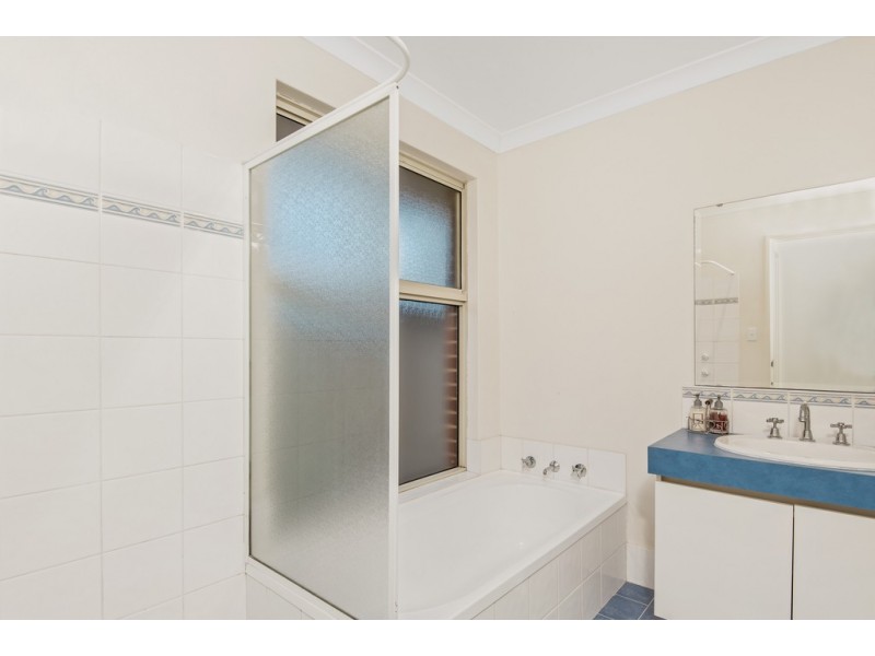 40 Mulwarrie Circle, Wanneroo WA 6065