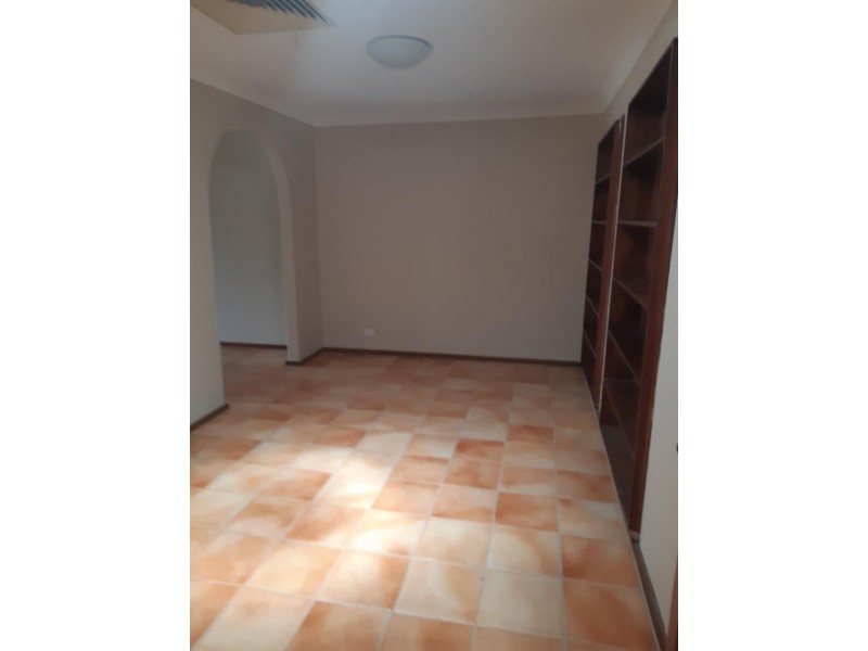 15 Crisafulli Avenue, Wanneroo WA 6065