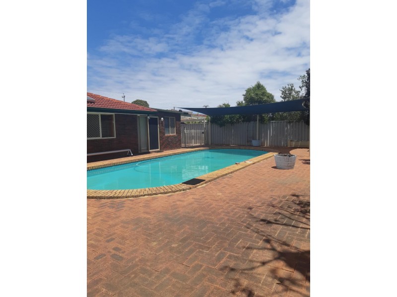 15 Crisafulli Avenue, Wanneroo WA 6065