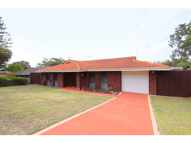 4 Iolanthe Drive, Duncraig WA 6023