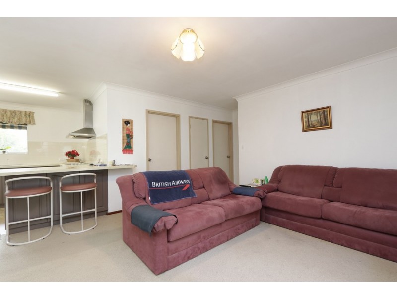 4 Iolanthe Drive, Duncraig WA 6023