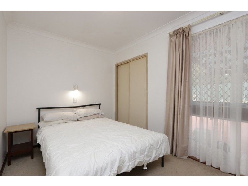 4 Iolanthe Drive, Duncraig WA 6023