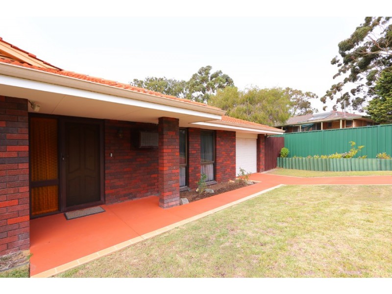 4 Iolanthe Drive, Duncraig WA 6023