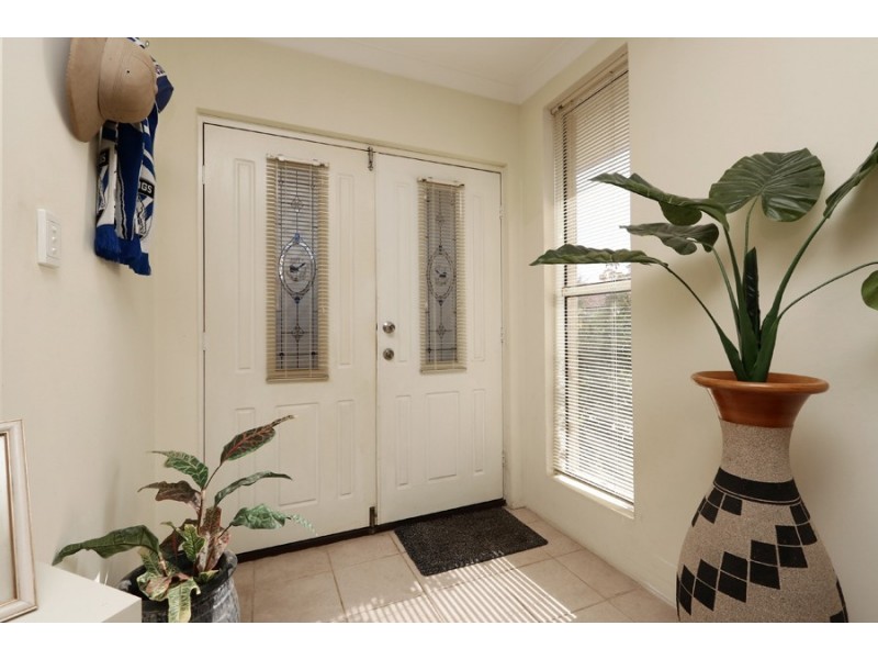 23 and 25 Lilac Hill Vista, Madeley WA 6065