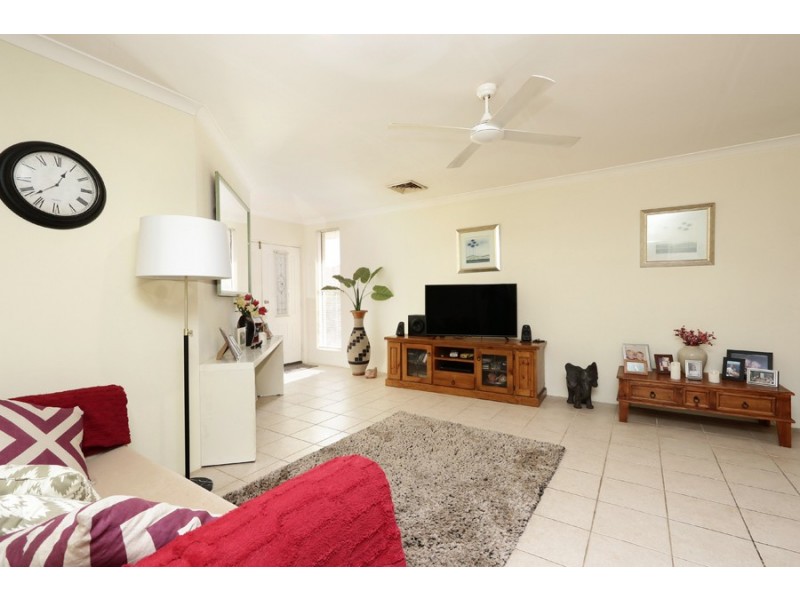 23 and 25 Lilac Hill Vista, Madeley WA 6065