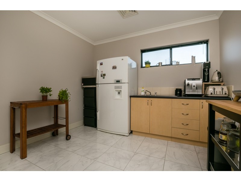 15 Cardiff Gate, Iluka WA 6028