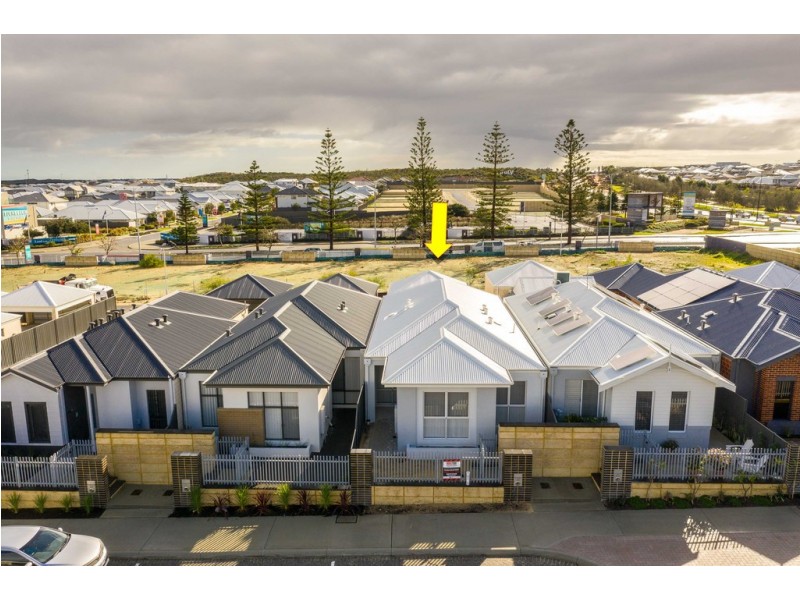 63 Cosmia Grove, Jindalee WA 6036