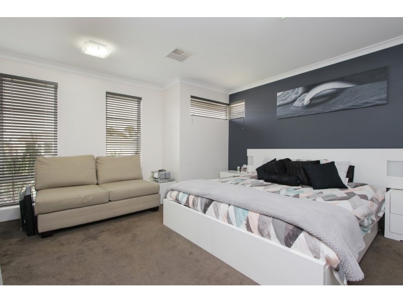 10 Salzburg Way, Wanneroo WA 6065