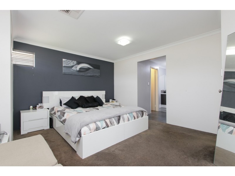 10 Salzburg Way, Wanneroo WA 6065